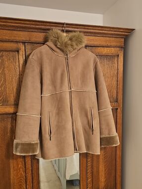 Madison Hooded Teddy Jacket in Light Brown with Faux Fur Trim